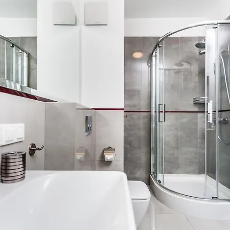Executive Galeria Park Apartment