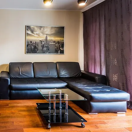 Executive Galeria Park Apartment *